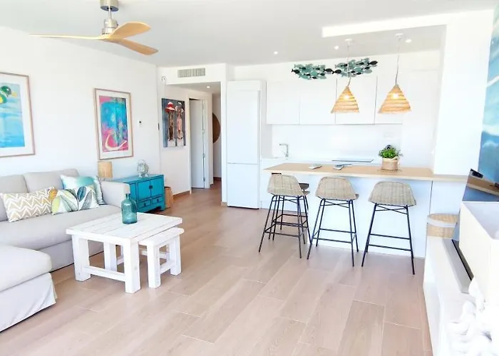 By Costa Lägenhet *