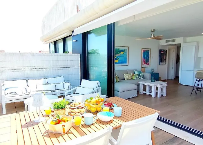 By Costa Apartamento